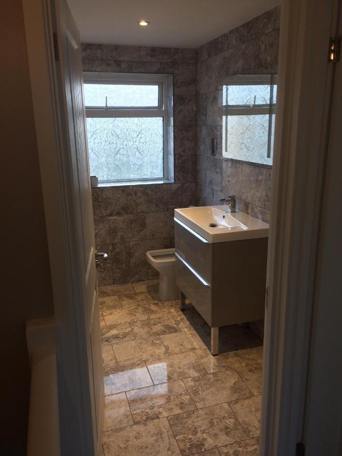 Beautiful En-Suite Bedroom Ipswich Exterior foto